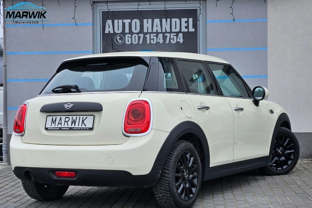 MINI ONE cena 59901 przebieg: 149453, rok produkcji 2019 z Czaplinek małe 232